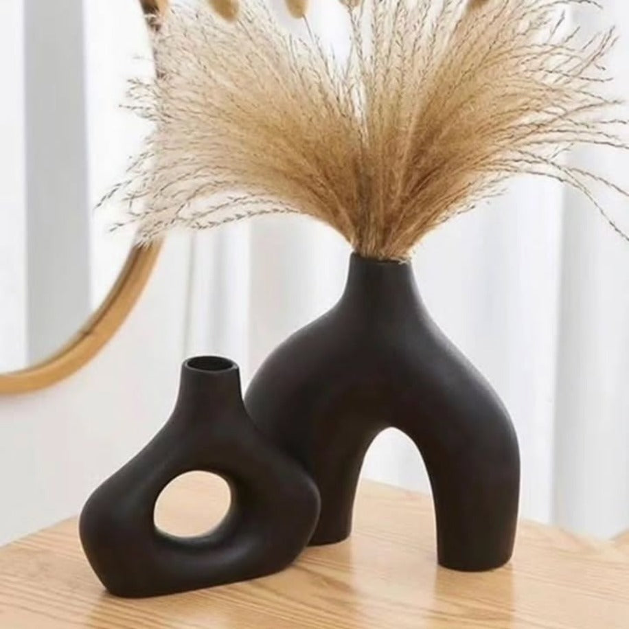 Minimal Black Ceramic Vase Set