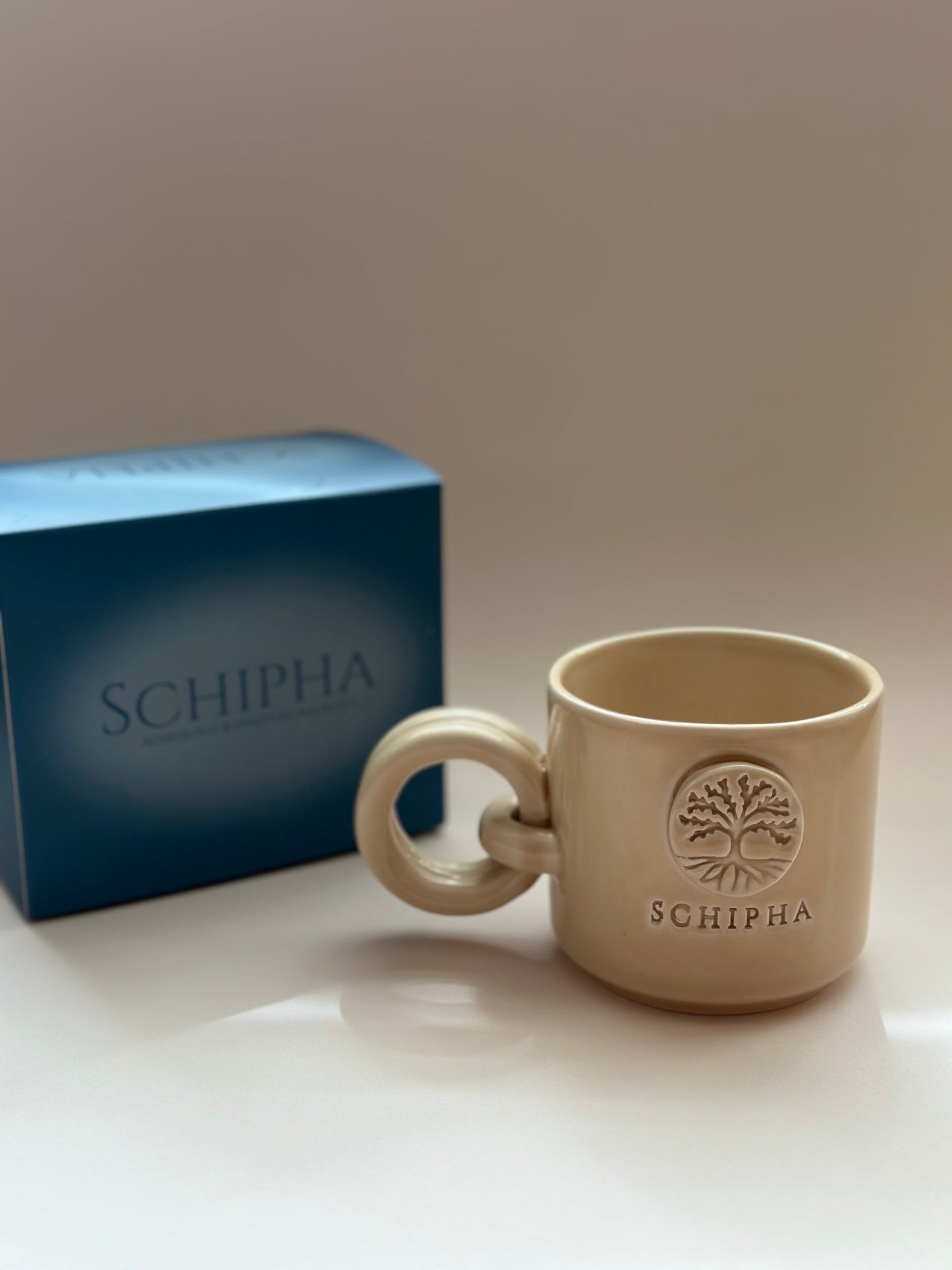 Güneş Sembollü El Yapımı Seramik Kupa