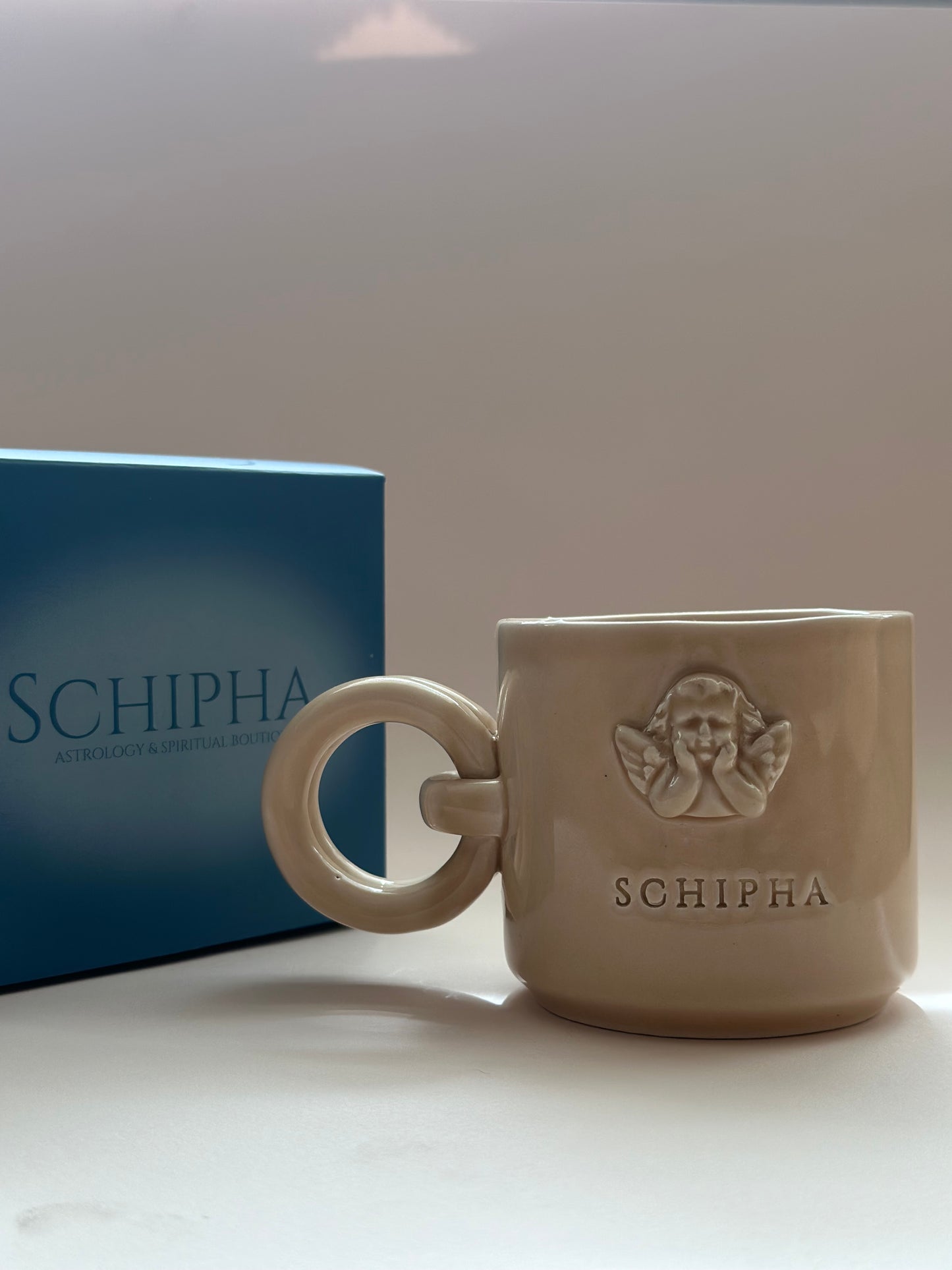 Melek Sembollü El Yapımı Seramik Kupa