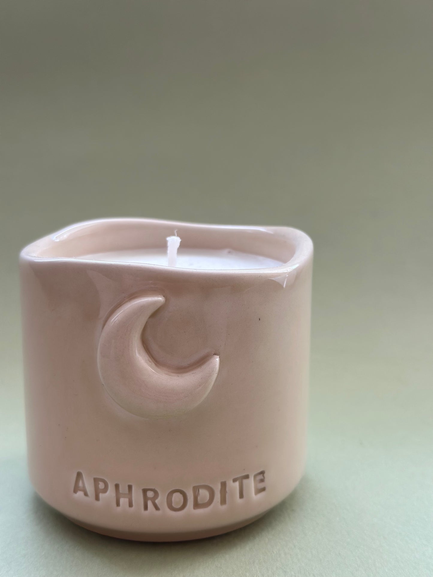 Afrodit Soya Wax Mum – Dişil Enerji Doğal Mum (Ay Sembollü)