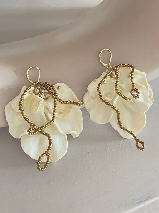 Çiçek Form Özel Tasarım Küpe