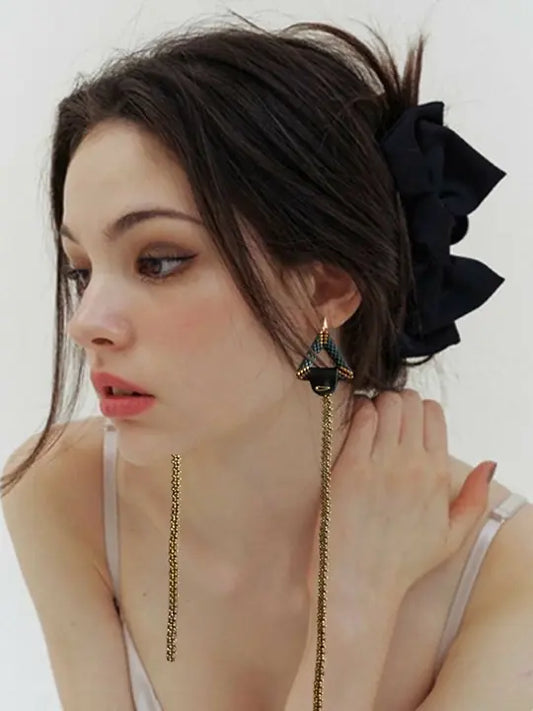 Fusion Siyah Boncuk İşleme Küpe